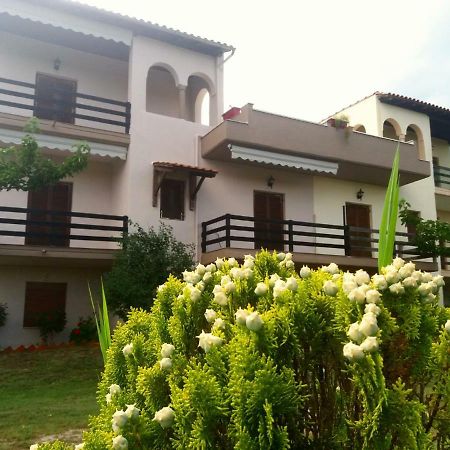 Athina Vourvourou Apartments Exterior photo